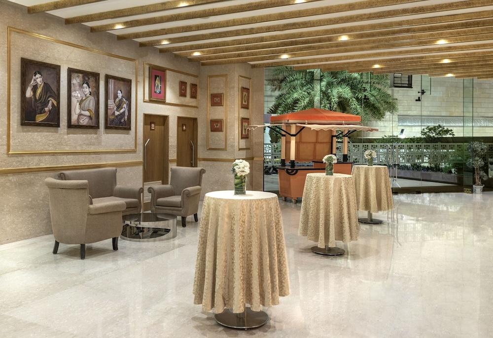 Radisson Gurugram Sohna Road City Center Gurgaon Exterior photo