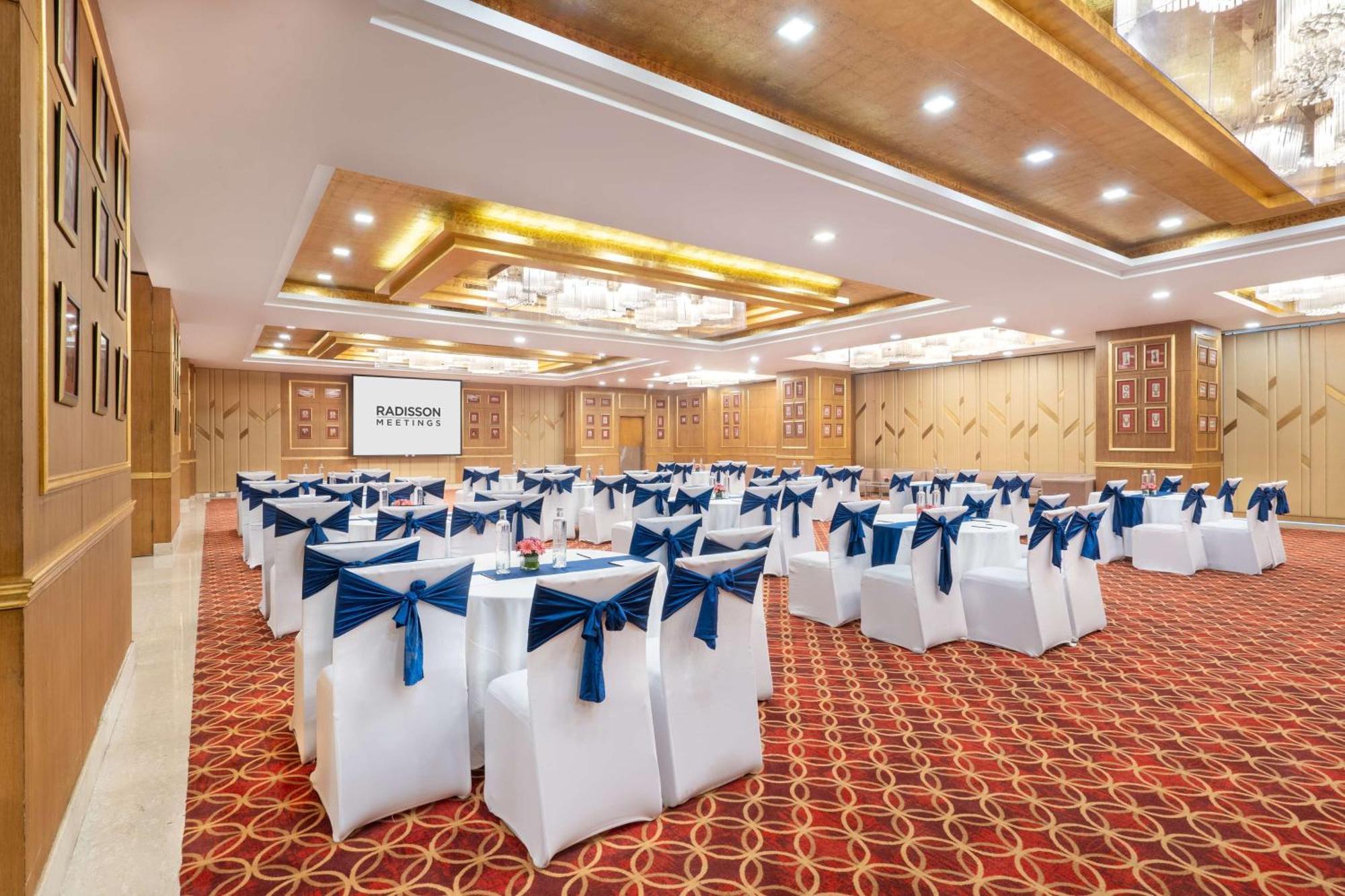 Radisson Gurugram Sohna Road City Center Gurgaon Exterior photo