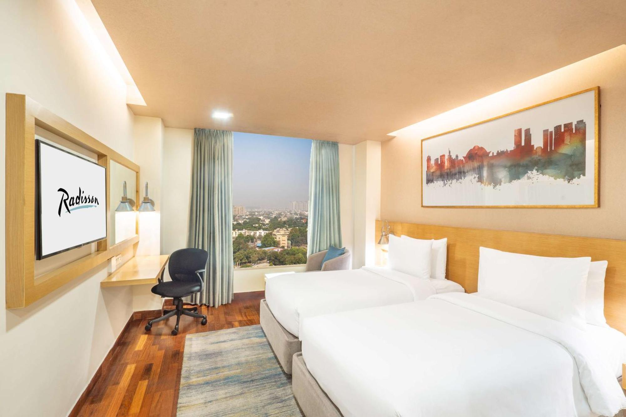 Radisson Gurugram Sohna Road City Center Gurgaon Exterior photo