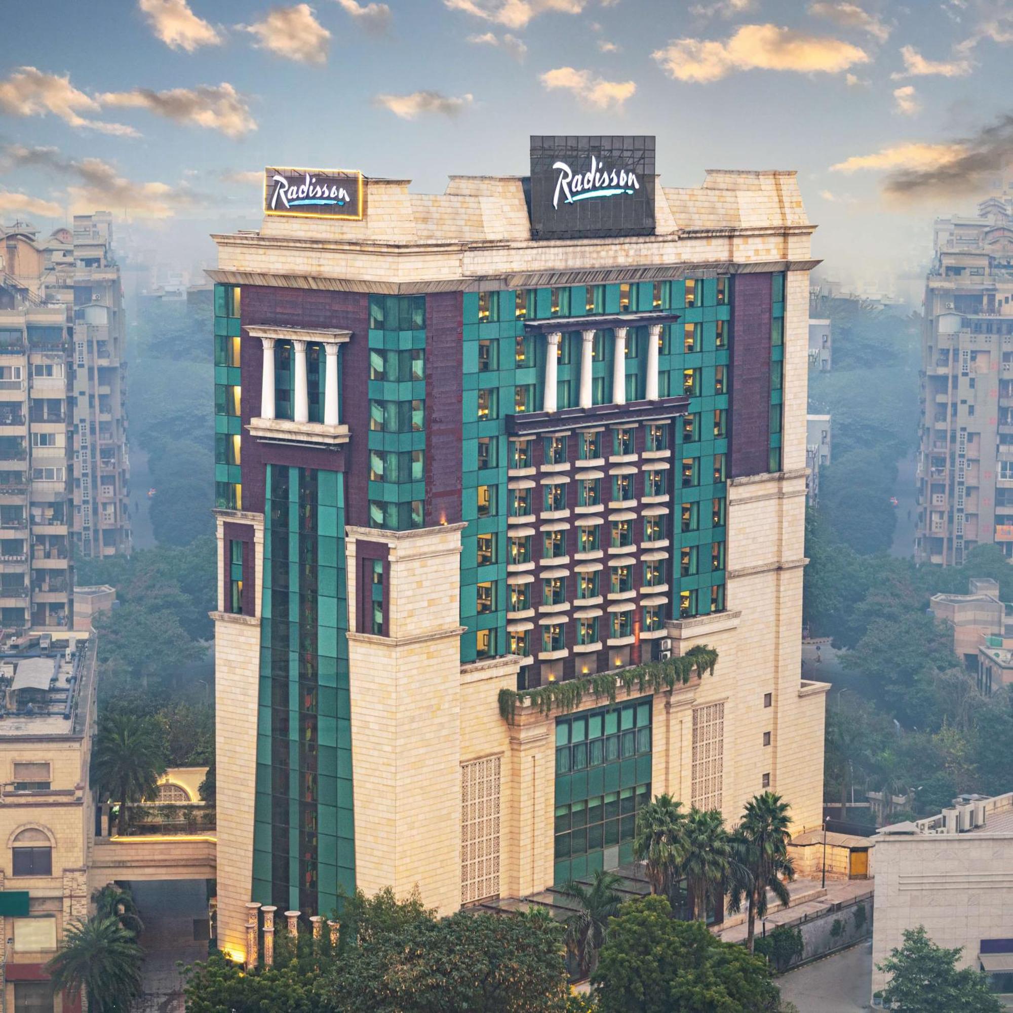 Radisson Gurugram Sohna Road City Center Gurgaon Exterior photo