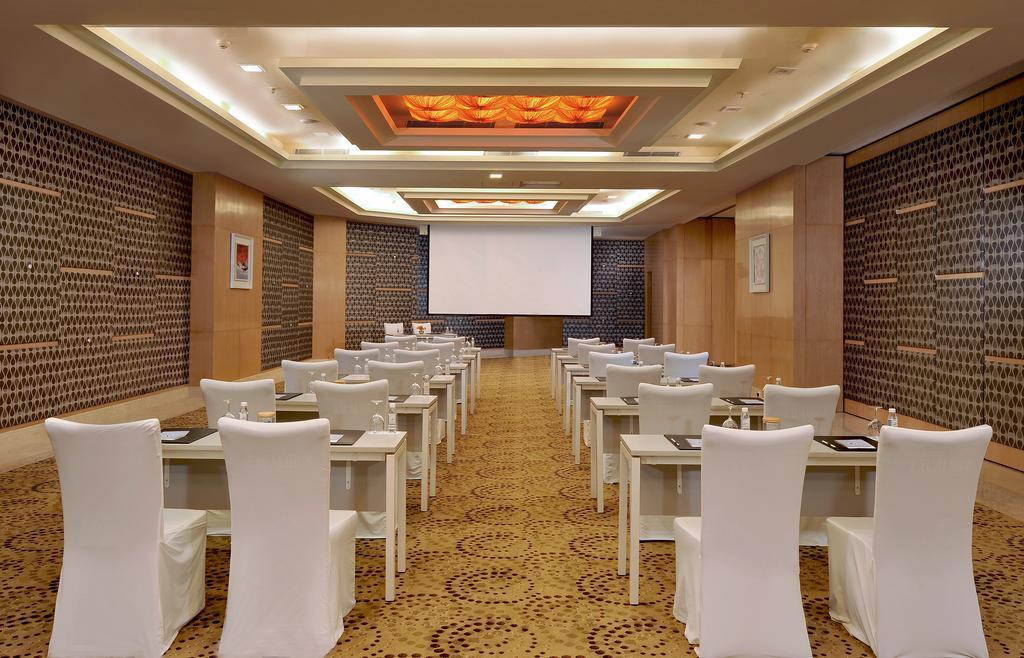 Radisson Gurugram Sohna Road City Center Gurgaon Exterior photo